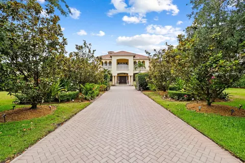 12794 Stonebrook Dr, Davie, FL 33330