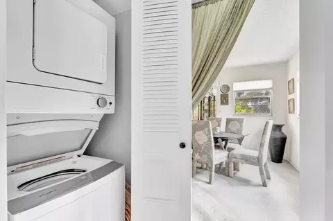 1604 Abaco Dr #H2, Coconut Creek, FL 33066