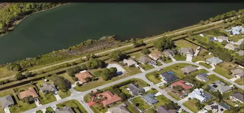 3366 SW Esperanto St, Port St Lucie, FL 34953