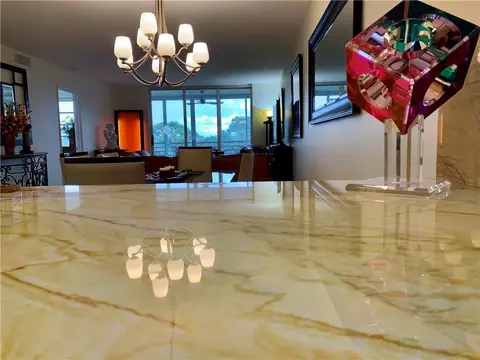 3503 Oaks Way #505, Pompano Beach, FL 33069
