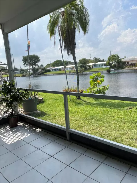 2415 NW 52nd St #2415, Fort Lauderdale, FL 33309