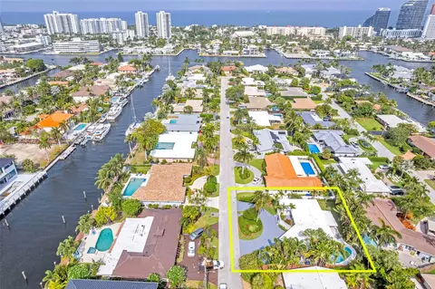 2840 NE 26th Ct, Fort Lauderdale, FL 33306