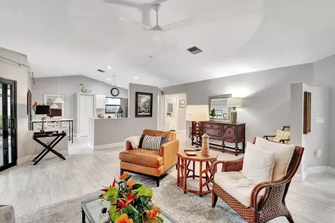 1455 NW 23rd Ln, Delray Beach, FL 33445
