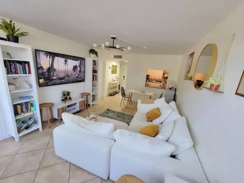9481 Evergreen Pl #306, Davie, FL 33324