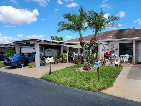 6678 Moonlit Dr, Delray Beach, FL 33446