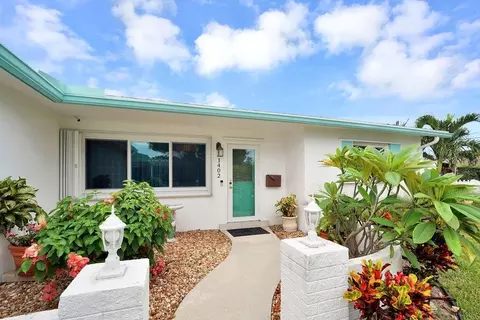 1402 Argonaut Isle, Dania Beach, FL 33004