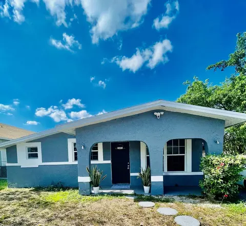 2841 NW 3rd St, Pompano Beach, FL 33069