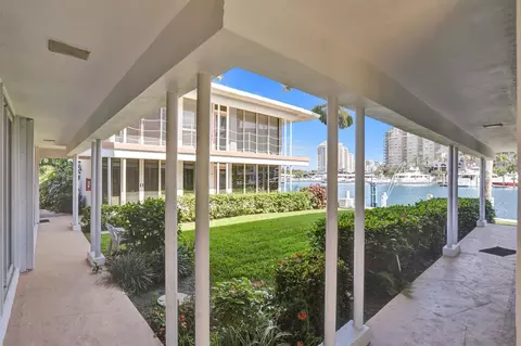 2720 Yacht Club Blvd #8B, Fort Lauderdale, FL 33304