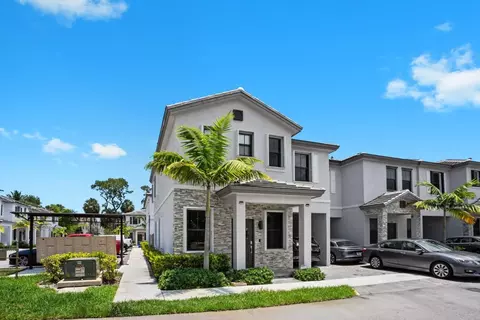 516 SW 19 #516, Fort Lauderdale, FL 33312