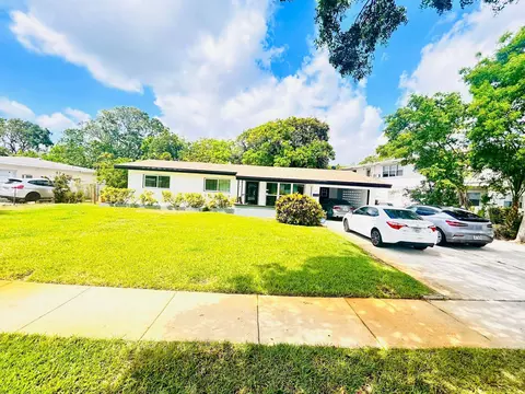 233 Iowa Ave, Fort Lauderdale, FL 33312