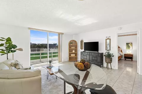3015 N Ocean Blvd #2N, Fort Lauderdale, FL 33308