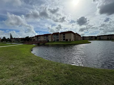 2781 N Pine Island Rd #202, Sunrise, FL 33322