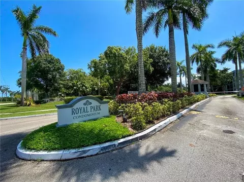 117 Royal Park Dr #4D, Oakland Park, FL 33309