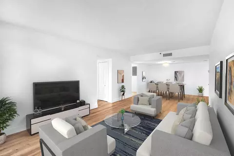 5951 Wellesley Park Dr #104, Boca Raton, FL 33433