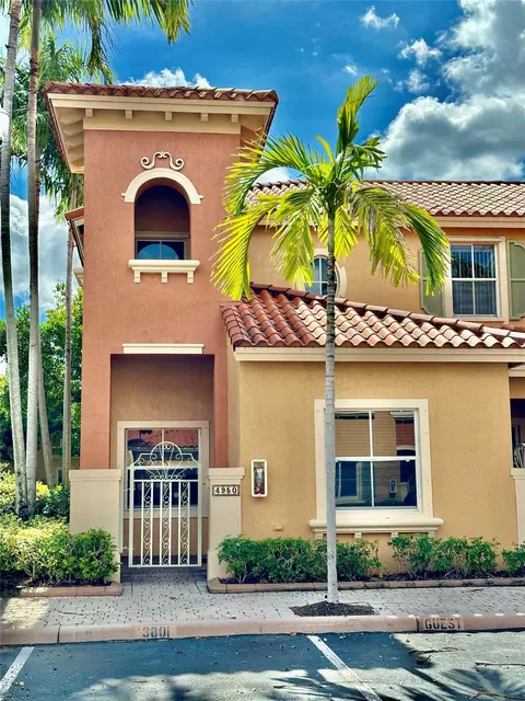 4950 Leeward Ln #3801, Fort Lauderdale, FL 33312