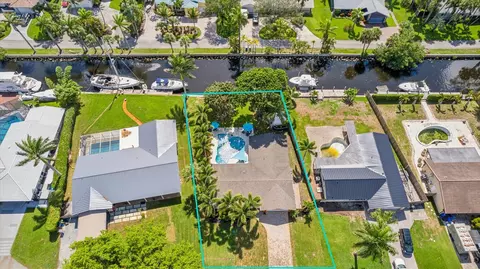 2365 SW 27th Ter, Fort Lauderdale, FL 33312