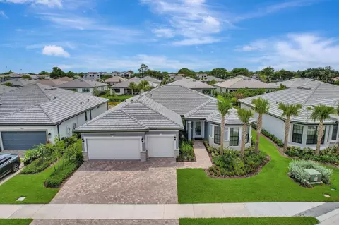 4547 Magnolia Way, Oakland Park, FL 33309