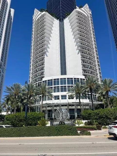 18001 Collins Ave #515, Sunny Isles Beach, FL 33160