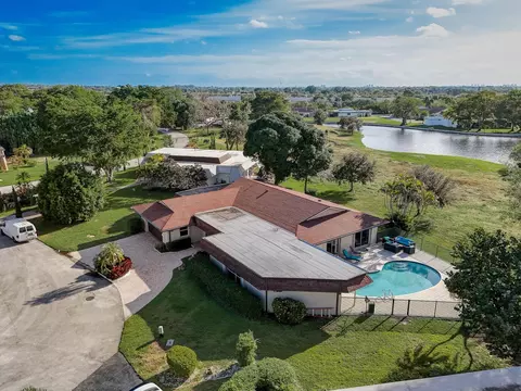 5306 Sea Grape Cir, Tamarac, FL 33319