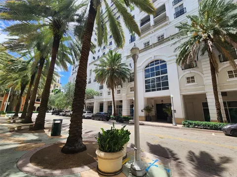 10 Aragon Ave #807, Coral Gables, FL 33134