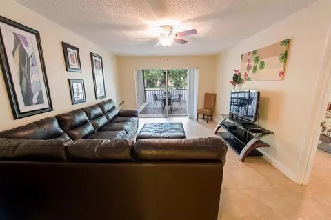 460 NW 20th St #2090, Boca Raton, FL 33431