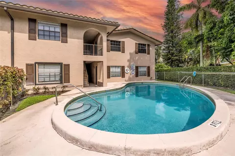 3307 NW 108th Dr #9, Coral Springs, FL 33065