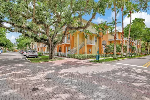 343 SW 13th Ter #343, Fort Lauderdale, FL 33312