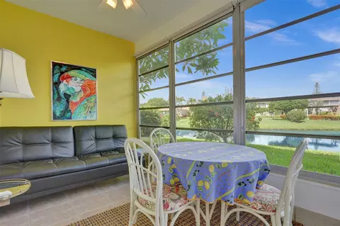 3501 NW 47th Ave #411, Lauderdale Lakes, FL 33319