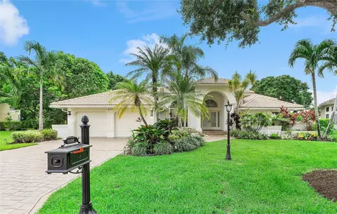 6050 NW 96th Dr, Parkland, FL 33076