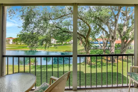 8930 S Hollybrook Blvd #201, Pembroke Pines, FL 33025