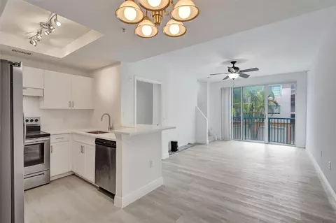 2107 SE 10th Ave #802, Fort Lauderdale, FL 33316