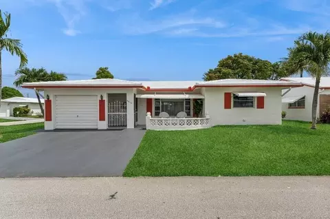 6813 NW 75th St, Tamarac, FL 33321