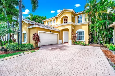 5899 NW 120th Ter, Coral Springs, FL 33076