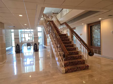 Undisclosed, Miami Beach, FL 33140