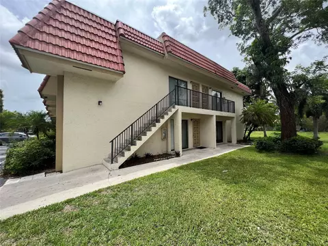 11116 Royal Palm Blvd #2-10, Coral Springs, FL 33065