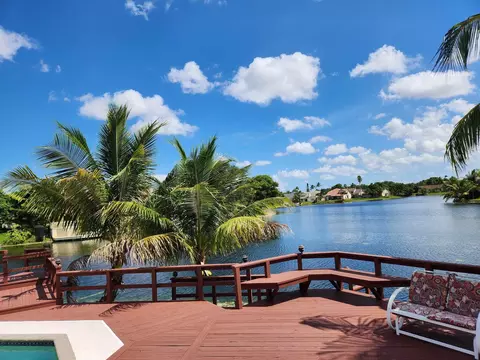 11750 Rose, Hollywood, FL 33026