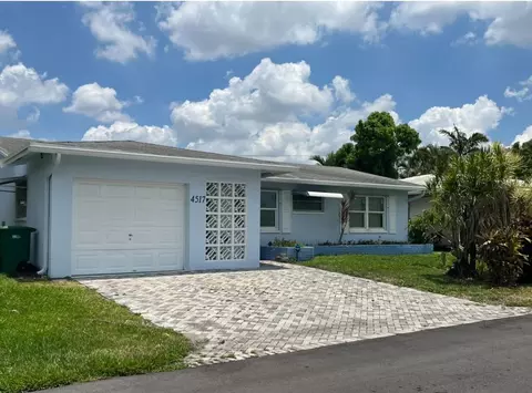 4517 NW 45th Ct, Tamarac, FL 33319