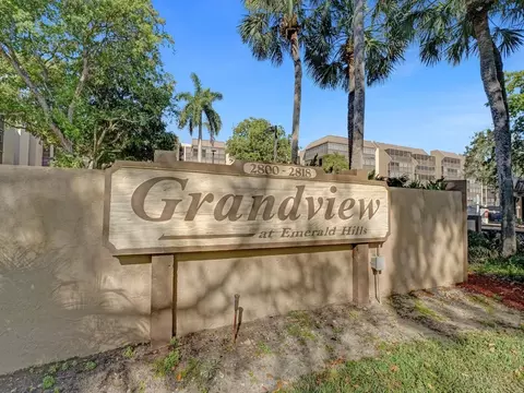 2802 N 46th Ave #B514, Hollywood, FL 33021