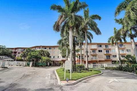 1967 S Ocean Blvd #326D, Pompano Beach, FL 33062