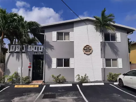 2643 NE 8th Ave #6, Wilton Manors, FL 33334