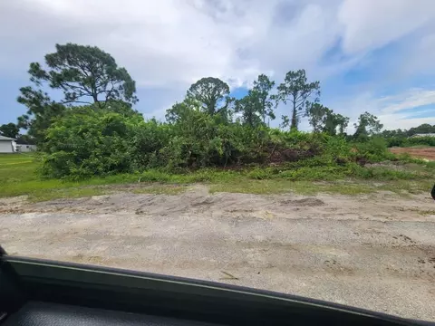 3314 3rd, Lehigh Acres, FL 33976