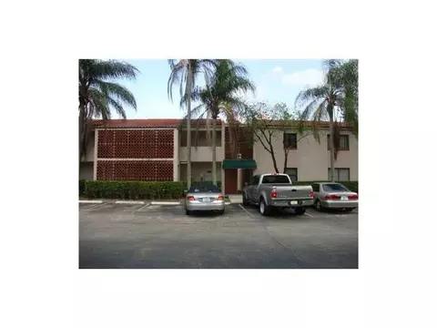 4220 Inverrary Blvd #99A, Lauderhill, FL 33319