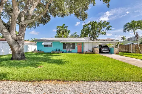 324 NE 23rd St, Wilton Manors, FL 33305