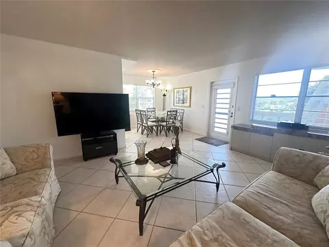 3092 Harwood F #3092, Deerfield Beach, FL 33442
