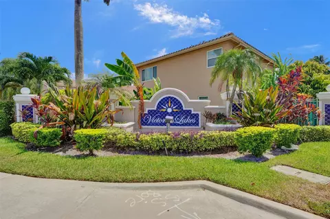 2130 NW 99th Ter, Pembroke Pines, FL 33024