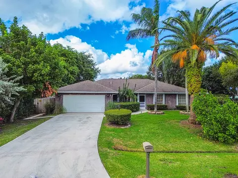361 SE Walters Ter, Port Saint Lucie, FL 34983