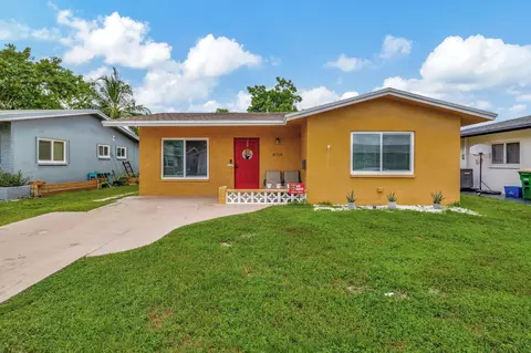 6713 NW 59th St, Tamarac, FL 33321
