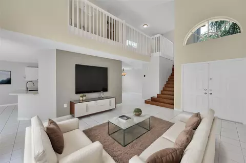 5309 NW 117th Ave, Coral Springs, FL 33076