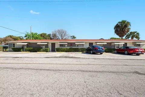 508 S 12th Ave, Lake Worth Beach, FL 33460