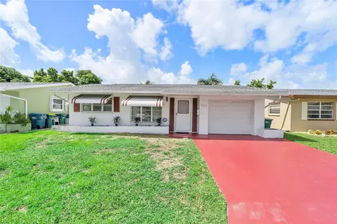 4942 NW 55th St, Tamarac, FL 33319